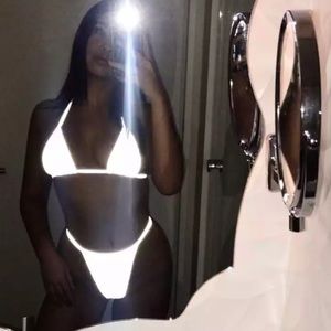 Reflector bikini